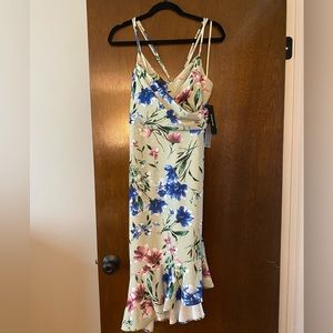 BEBE Asymmetrical midi dress